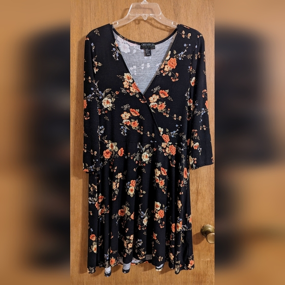 💥 🦋Forever 21 floral print dress🦋 size XXL - Picture 1 of 8